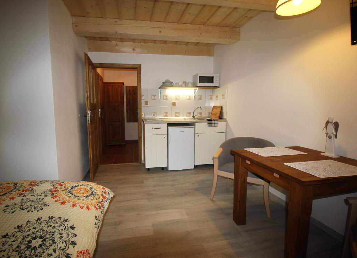Apartmany U Knajflu Ceske Petrovice Exterior foto
